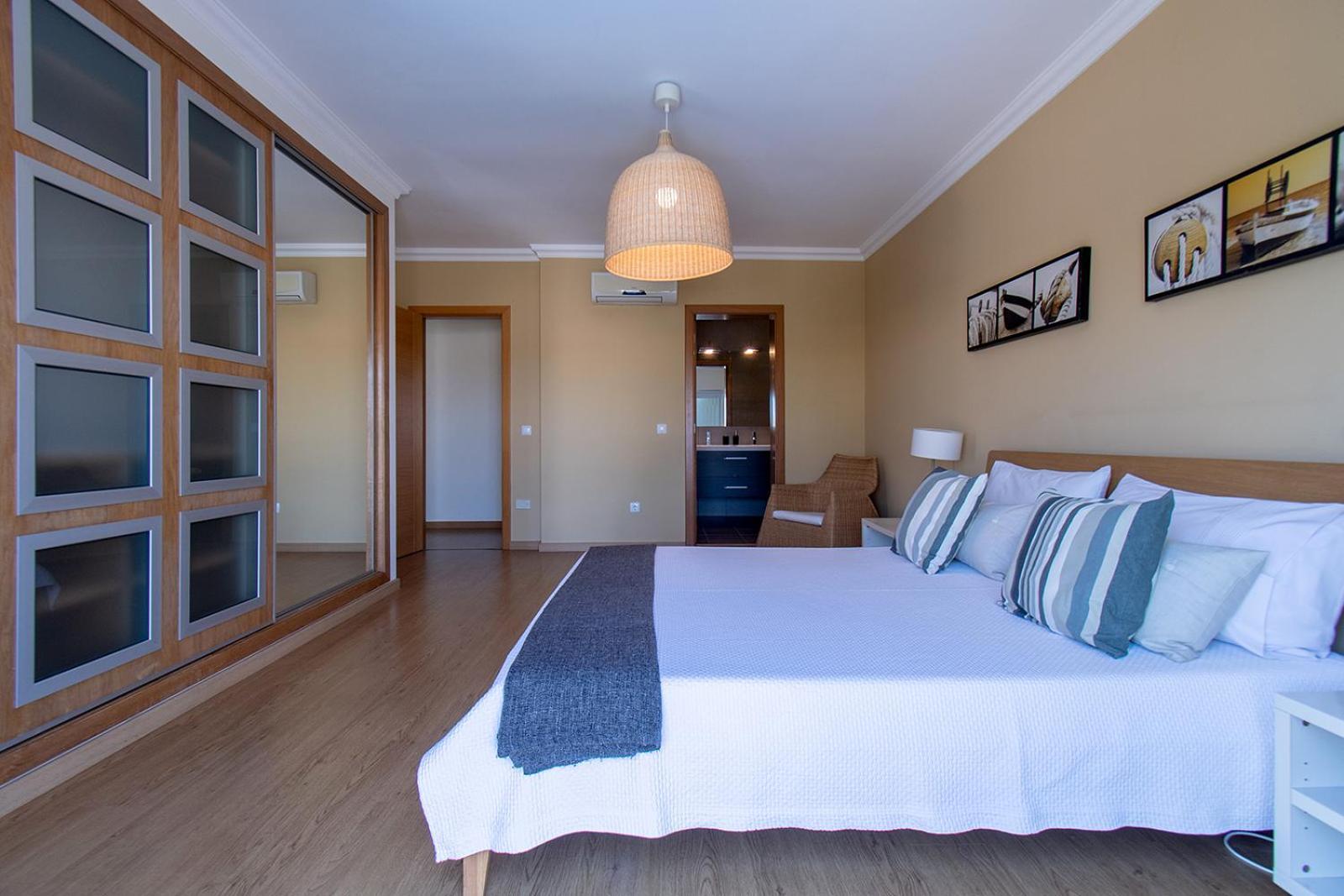 Altura Villa * Altura