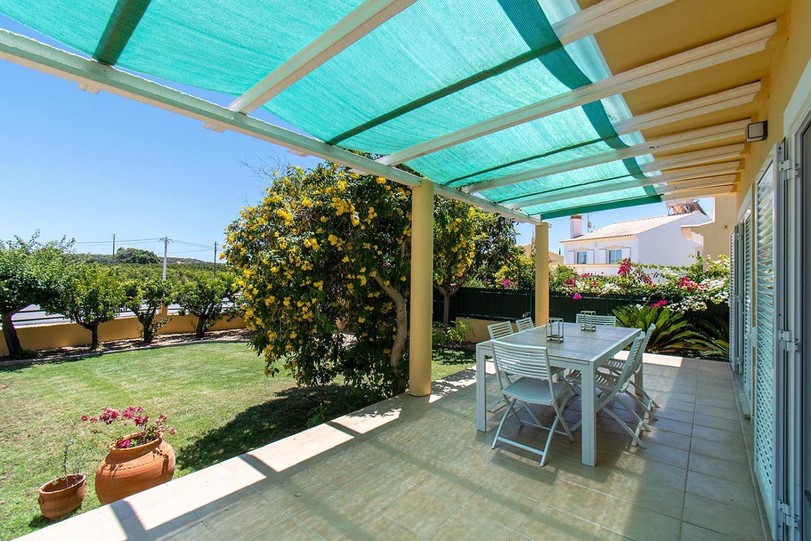 Altura Villa Villa